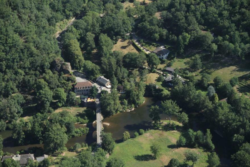 Auberg'In Gite Villa Mirandol-Bourgnounac Exterior photo